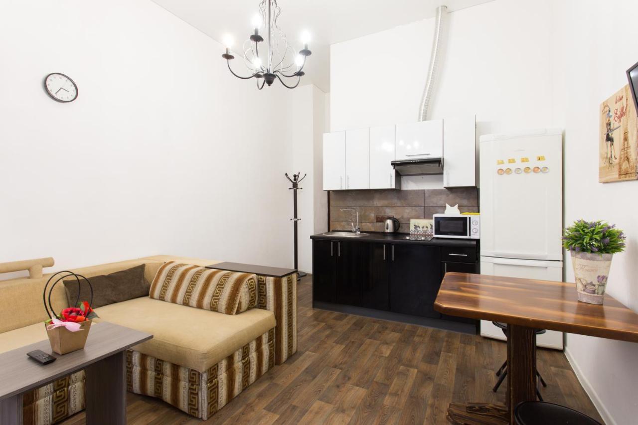 Pushkinskaya Street Apartment Kharkiv Exterior photo