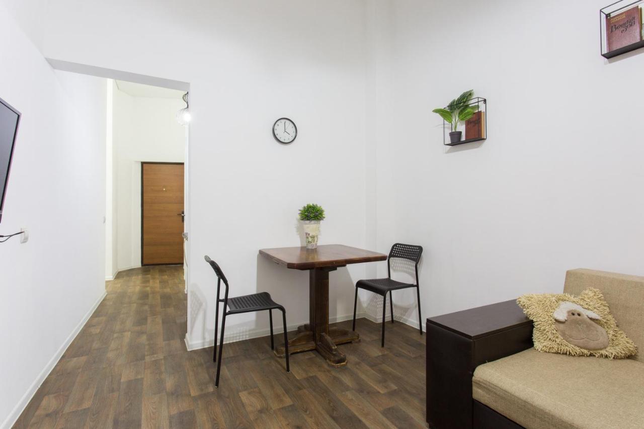 Pushkinskaya Street Apartment Kharkiv Exterior photo